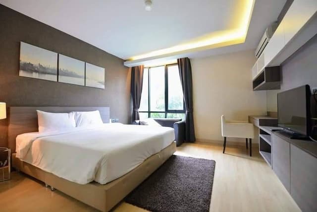 2 Bedroom