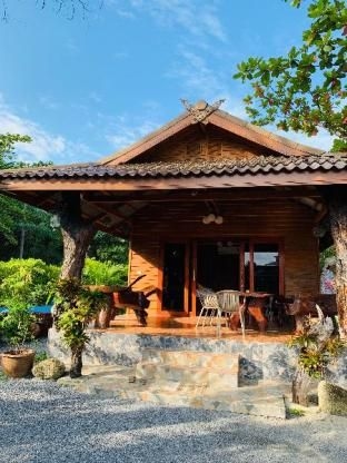Rock Hill Beach Resort2