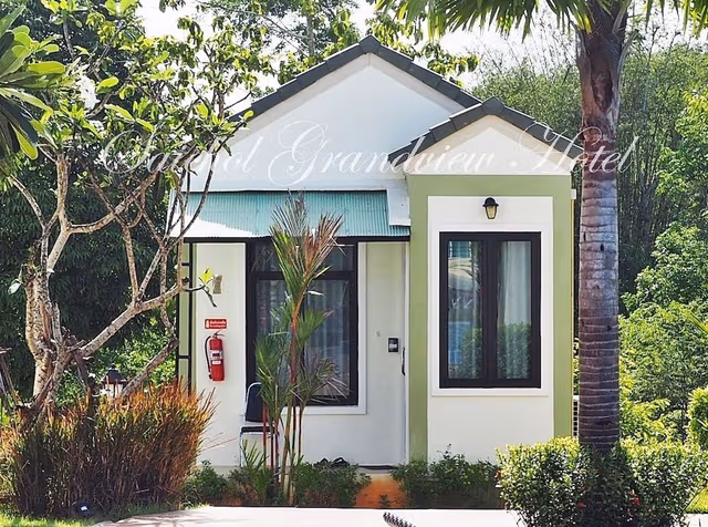 Deluxe Double Room , Garden View
