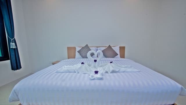 Deluxe Double Room , Garden View