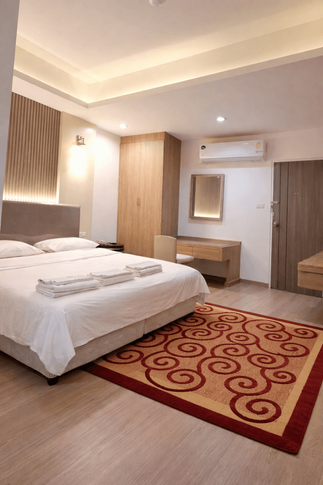 Triple Room