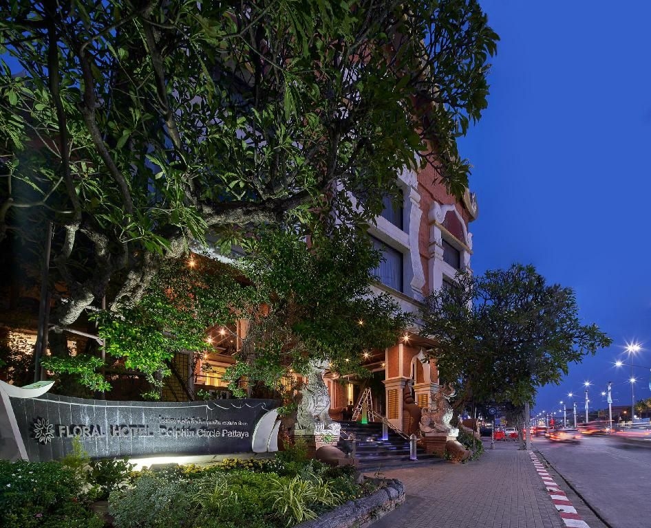 Floral Hotel · Dolphin Circle Pattaya (Floral Hotel Dolphin Circle Pattaya)4