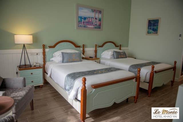 Deluxe Twin Residence