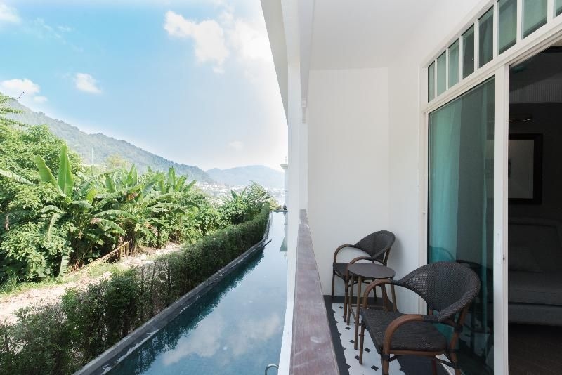 มารีน่า แกลเลอรี รีสอร์ต -คชา-อ่าวกะหลิม (Marina Gallery Resort -KACHA- Kalim Bay)2