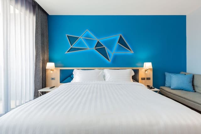 Deluxe Pool View Double Room With Balcony