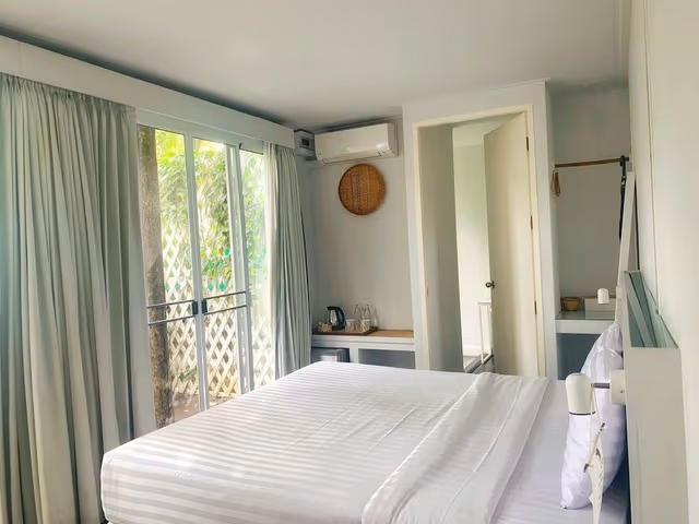 King Room with Balcony