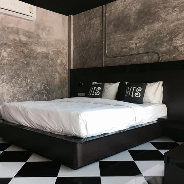 Standard Double Bed