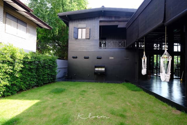 Triple Room with Shared Bathroom