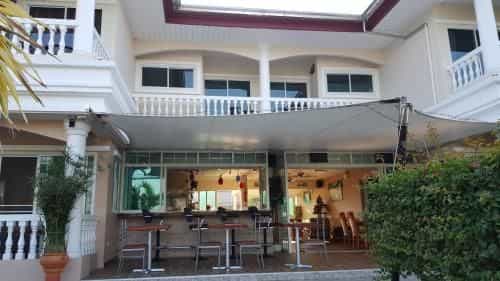 อีสต์ ชอร์ พัทยา รีสอร์ต อีสต์ ชอร์ พัทยา รีสอร์ต