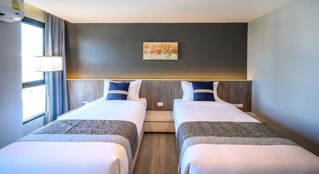 Deluxe Twin Room