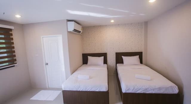 Twin Room with Balcony