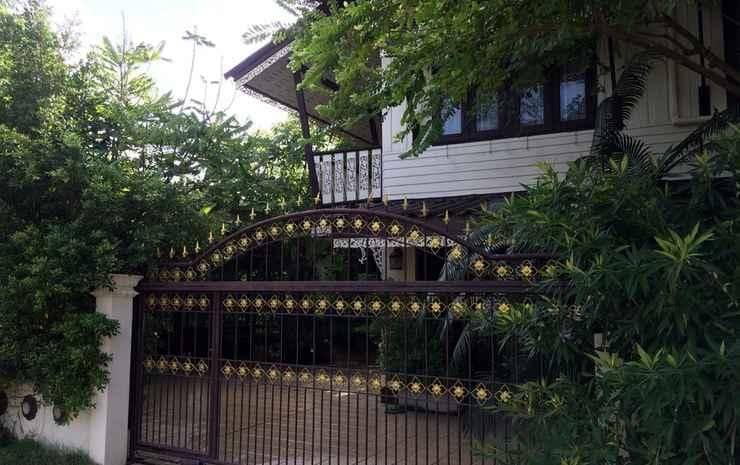 Maliwan Holiday Home Maliwan Holiday Home