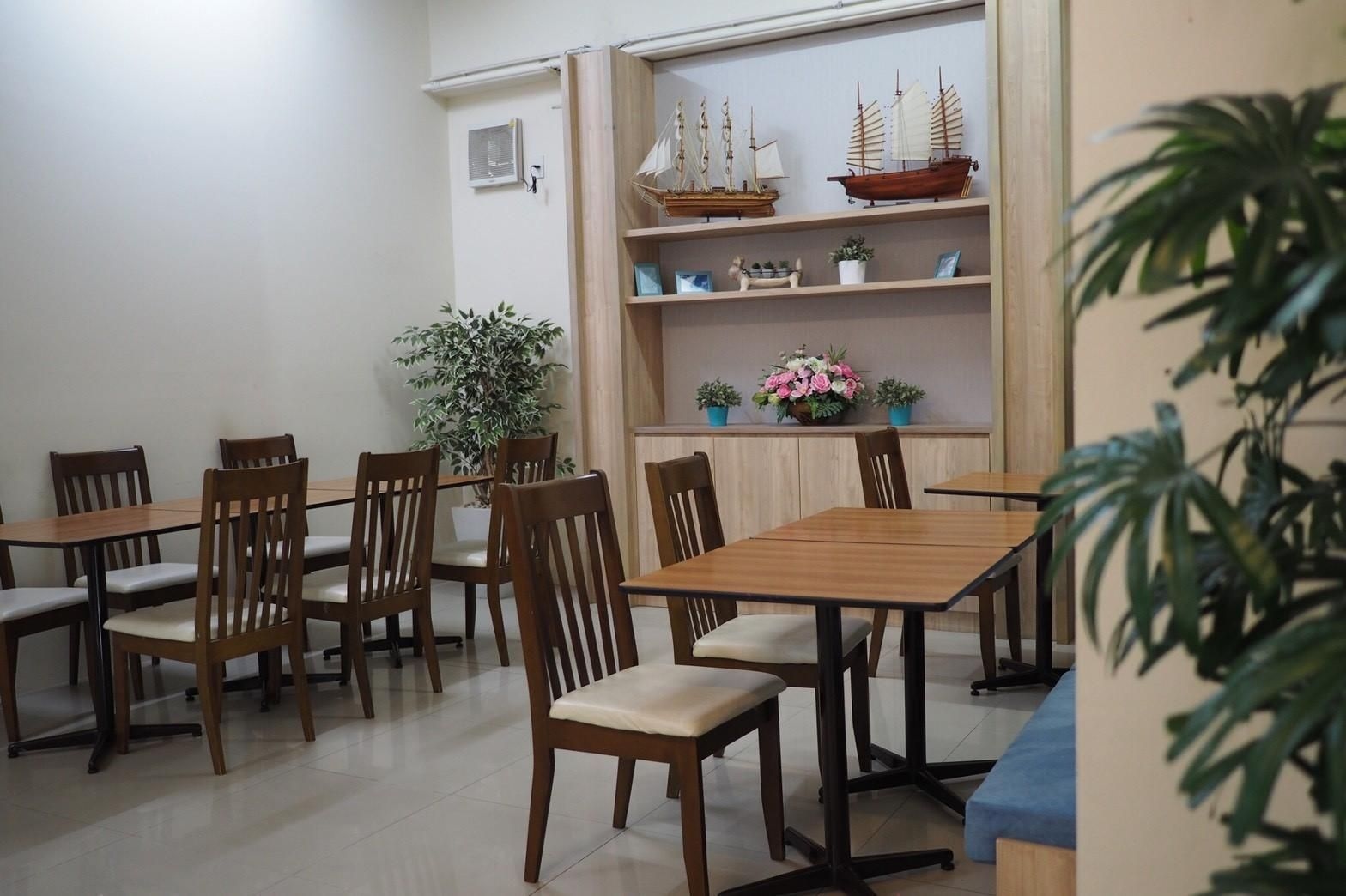 โรงแรมพร้อมสุข อยุธยา (Phromsuk Hotel Ayutthaya)2