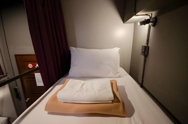 Shared Dormitory, Mixed Dorm, Shared Bathroom (4 Bunk Beds)