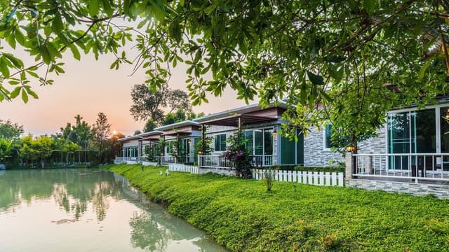 1-Bedroom Bungalow
