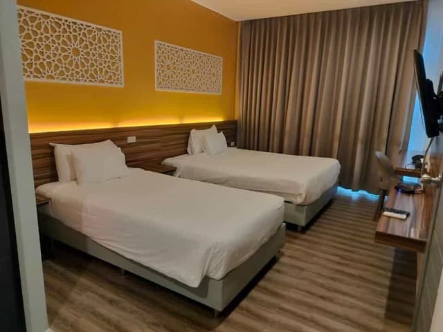 Standard Twin Room