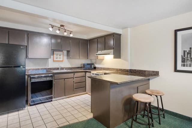 Suite, 1 King Bed, Kitchen, Ground Floor (with Sofabed)