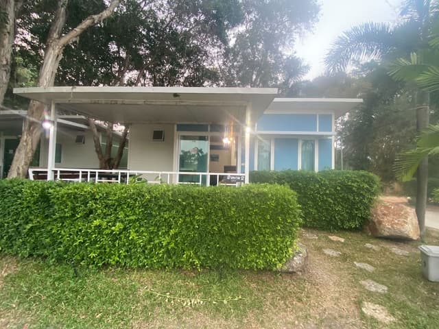 Deluxe Bungalow