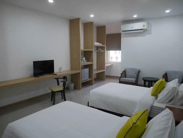 Deluxe Twin Room