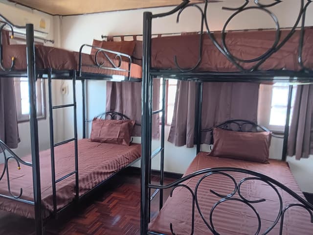 Dormitory Air Conditioning Shared