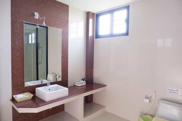 Sweet Twin Room