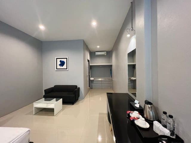Standard Twin Room (A)