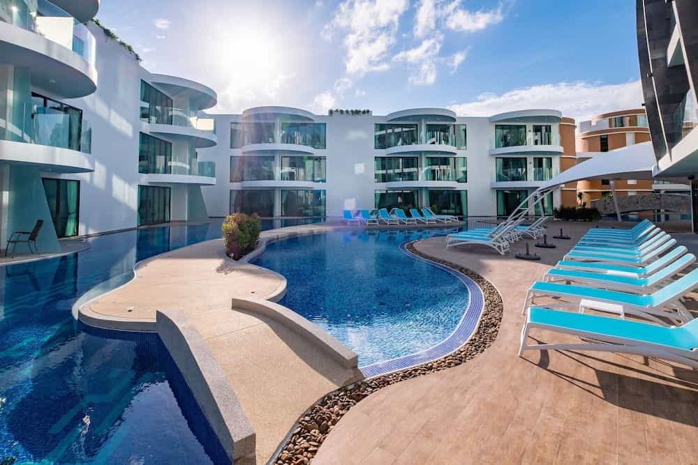 Twin Sands Resort & Spa Twin Sands Resort & Spa