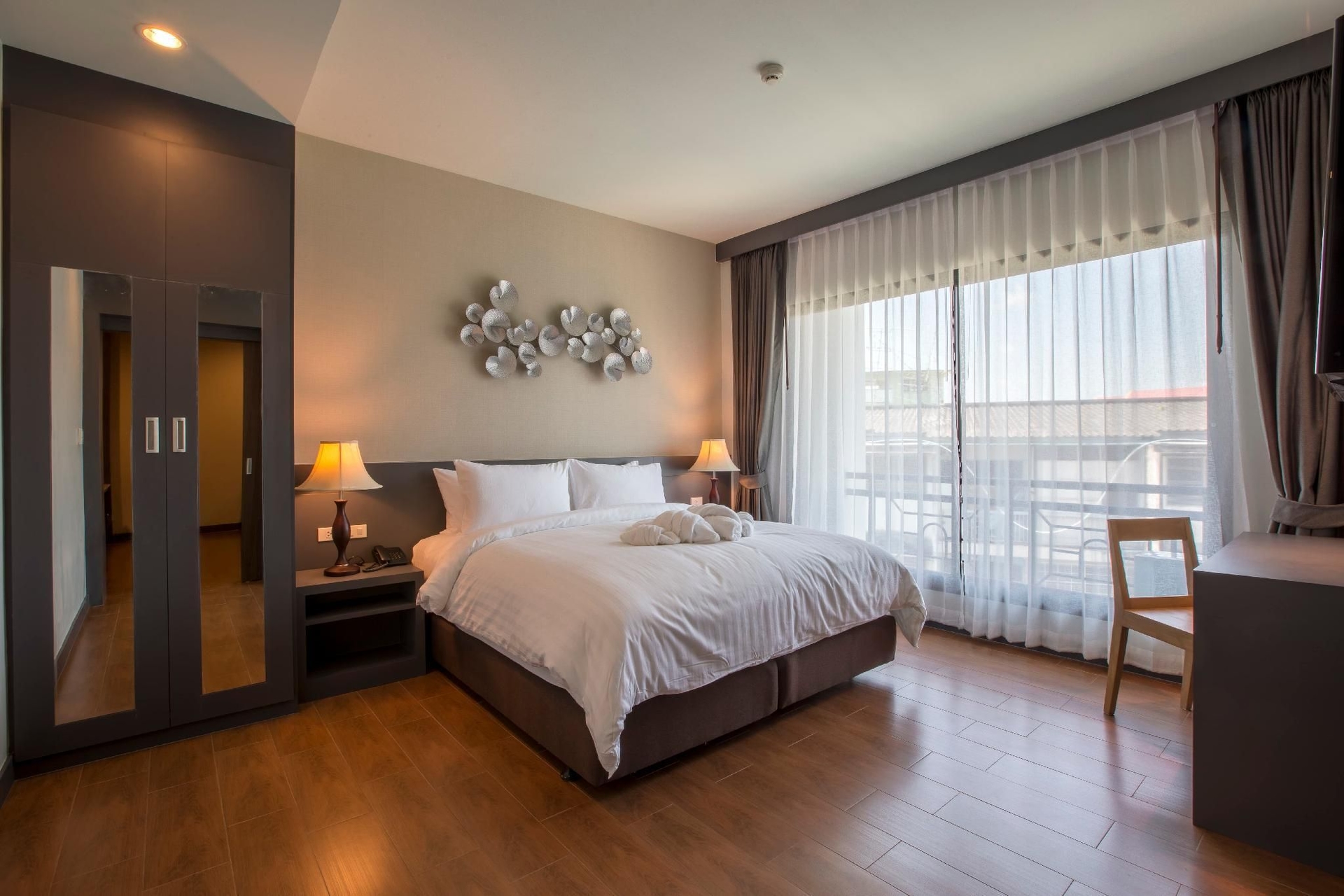 โรงแรมศิวิไลซ์ (Civilize Hotel)2