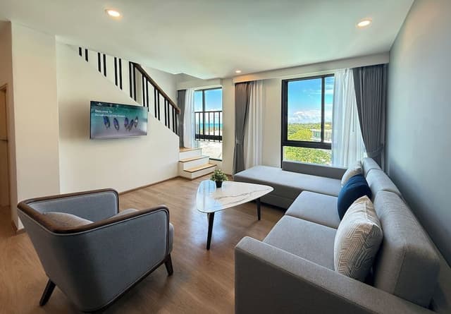 Family Suite, Multiple Beds (Duplex, Grand)