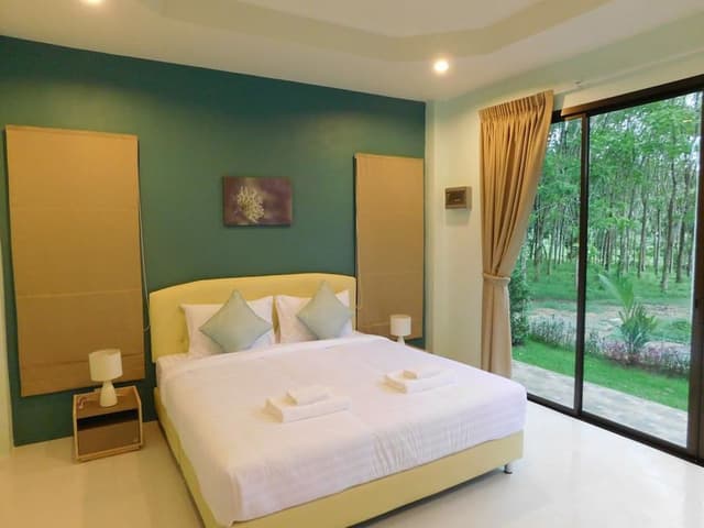 King Room