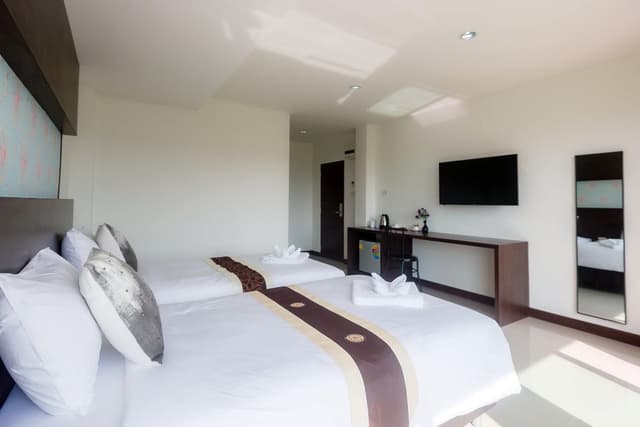 Standard Twin Room