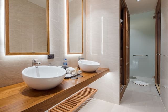 Jacuzzi Suite