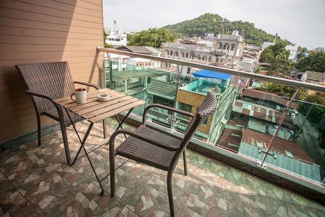 Superior Room Higher Floor with Premium Shower