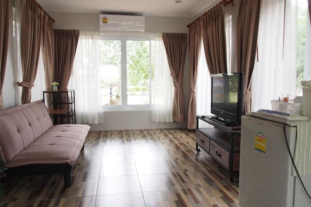 Thai Mini Suite