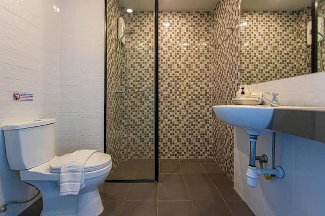 Deluxe Pool Access Room