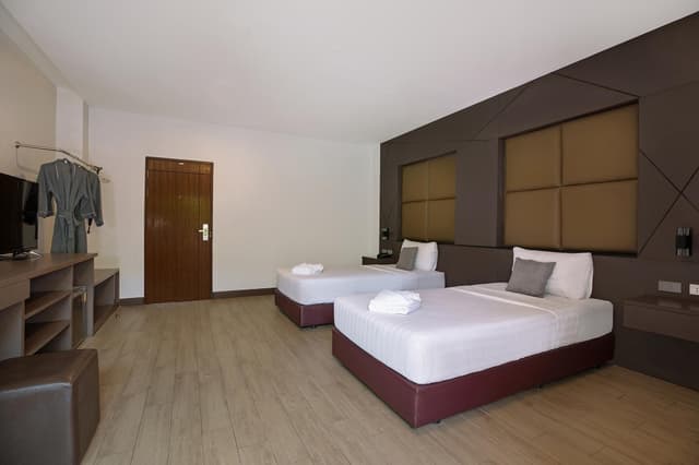 Deluxe Twin Room