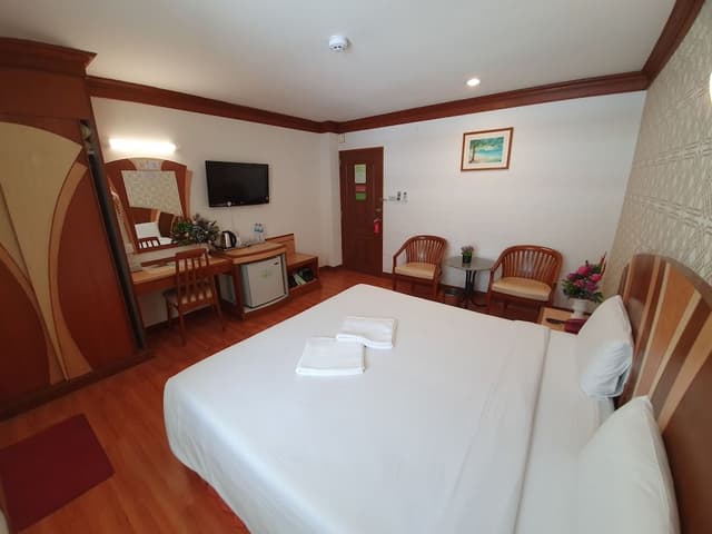 Standard Double, 1 Double Bed