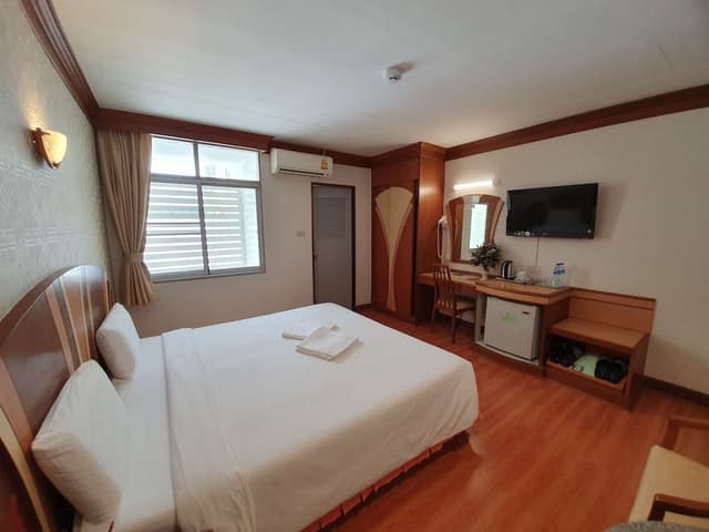 Standard Double, 1 Double Bed