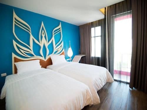 Superior Twin bed