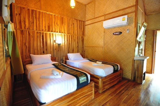 Raft Room