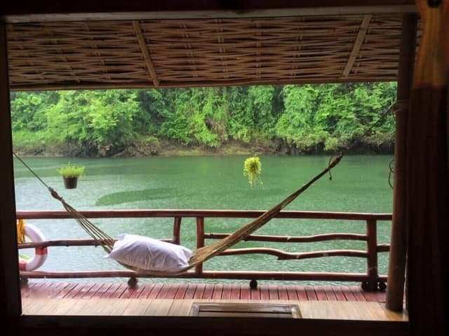 Raft Room