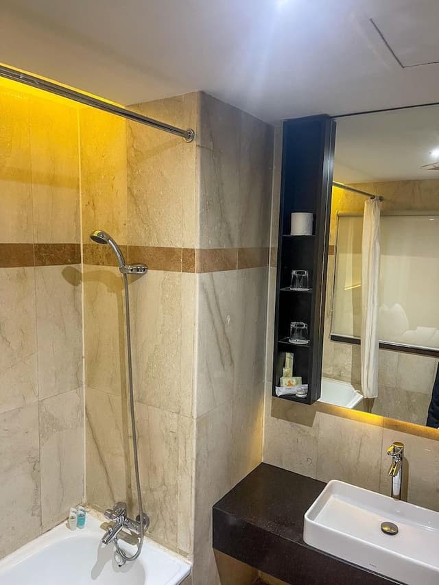 Executive Suite