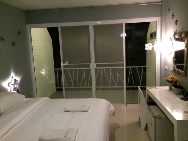 Superior Room, Mountain View