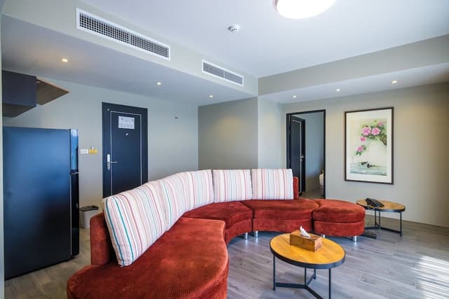 Premium Suite