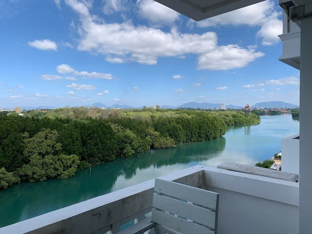 Superior Double Room with River View