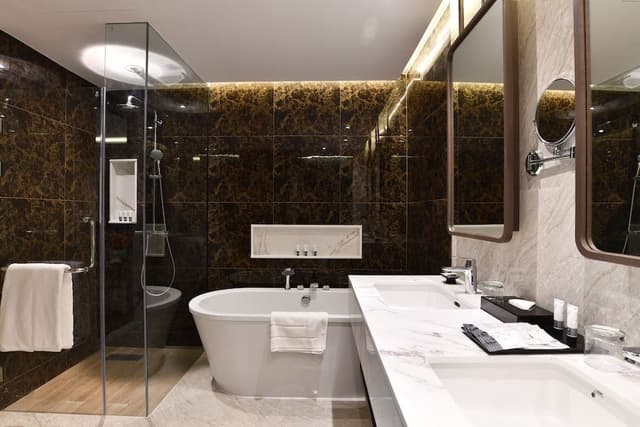 Suite, 1 Bedroom, Pool View
