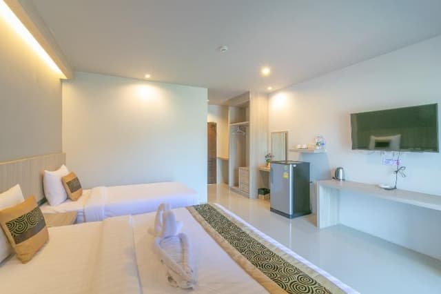 Superior Triple Room