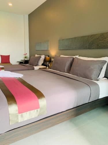Deluxe Family Room