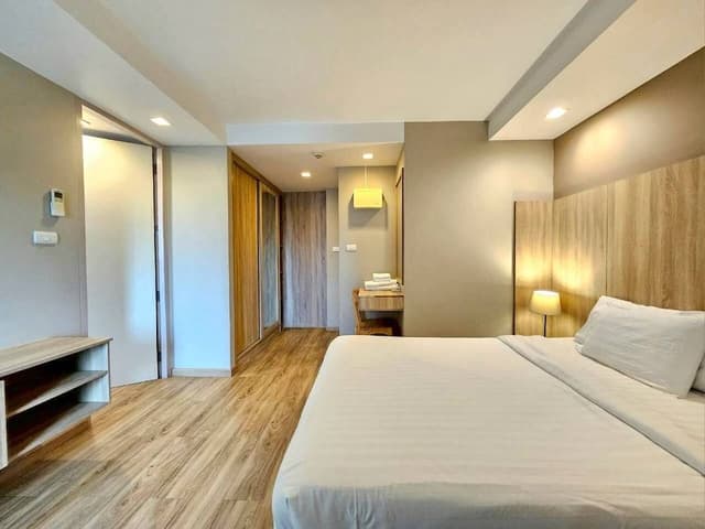 Suite for 4