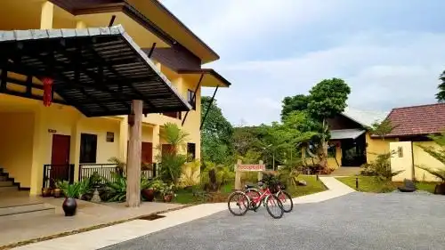 โรงแรมบ้านสกุณา โรงแรมบ้านสกุณา